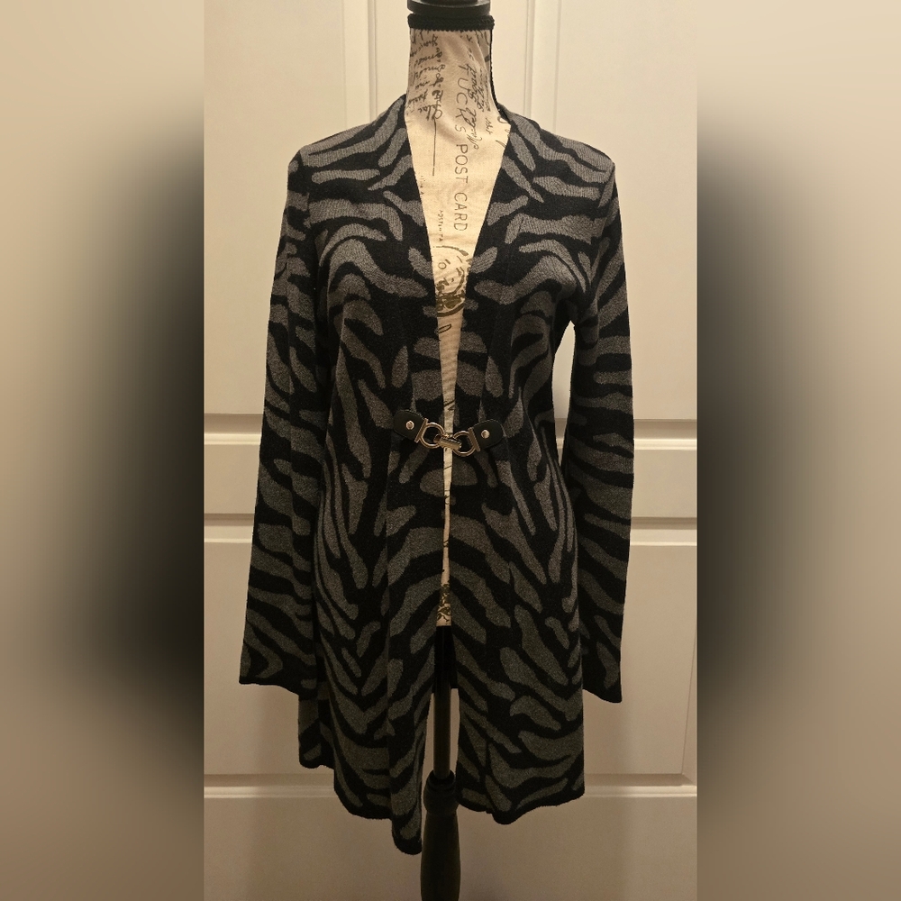Charter Club Black & Gray Animal Print Knit Cardigan Small